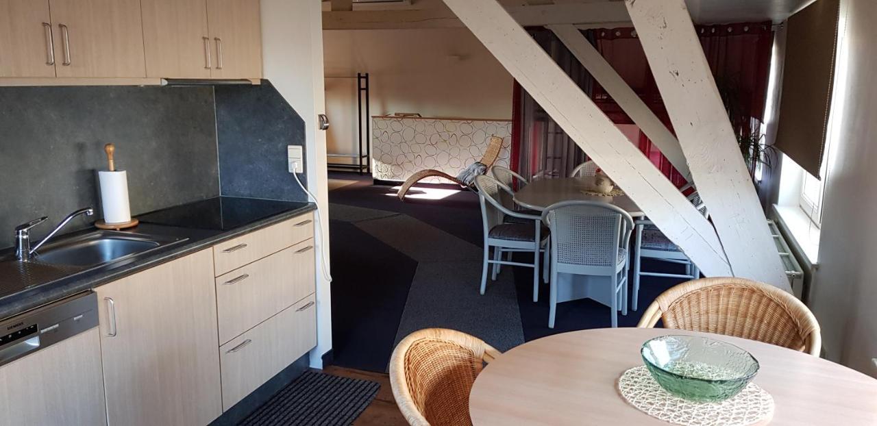 Apartment Campinor NeerNeerpelt Eksteriør billede