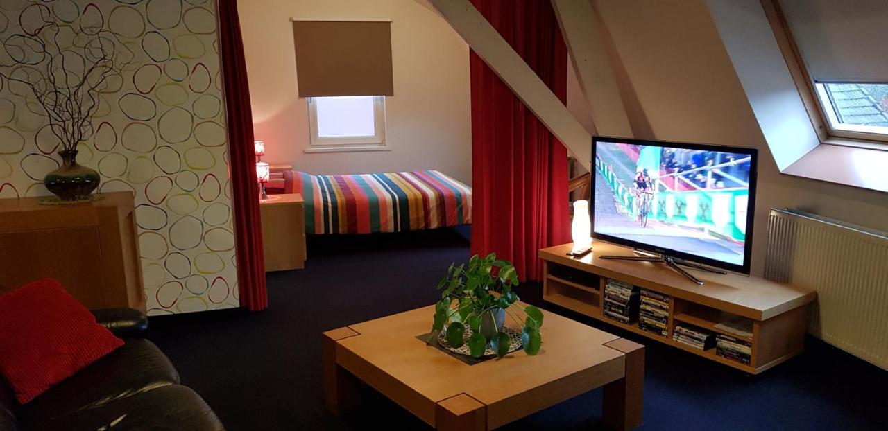 Apartment Campinor NeerNeerpelt Eksteriør billede